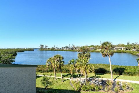 Copropriété à louer à Sarasota, Floride: 3 chambres, 164.44 m2 № 1680814 - photo 24