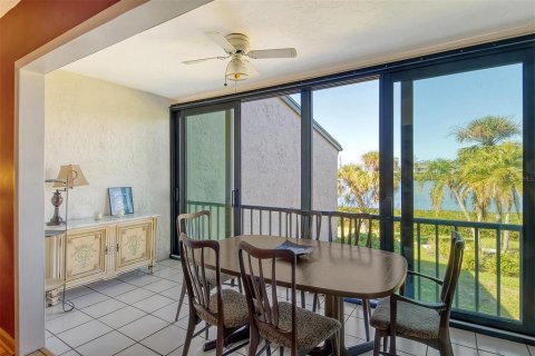 Copropriété à louer à Sarasota, Floride: 3 chambres, 164.44 m2 № 1680814 - photo 7