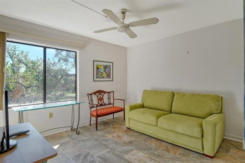 Copropriété à louer à Sarasota, Floride: 3 chambres, 164.44 m2 № 1680814 - photo 17