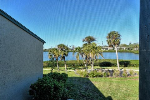 Copropriété à louer à Sarasota, Floride: 3 chambres, 164.44 m2 № 1680814 - photo 25