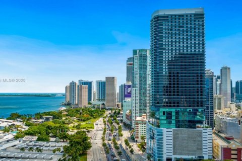 Copropriété à vendre à Miami, Floride: 33.17 m2 № 1979240 - photo 1