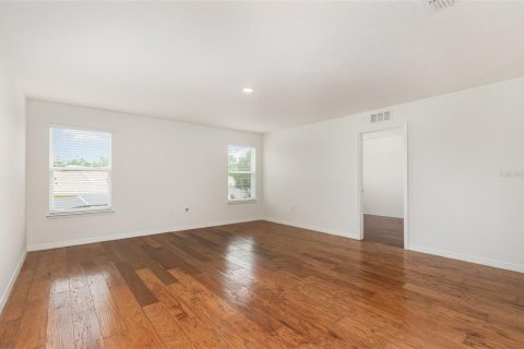 House in Kissimmee, Florida 6 bedrooms, 266.63 sq.m. № 1832755 - photo 16