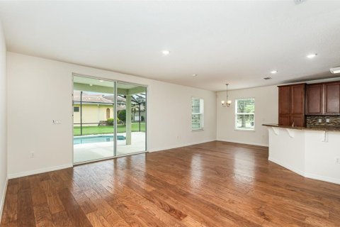 House in Kissimmee, Florida 6 bedrooms, 266.63 sq.m. № 1832755 - photo 6