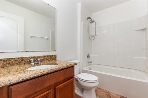 House in Kissimmee, Florida 6 bedrooms, 266.63 sq.m. № 1832755 - photo 12