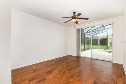 House in Kissimmee, Florida 6 bedrooms, 266.63 sq.m. № 1832755 - photo 8