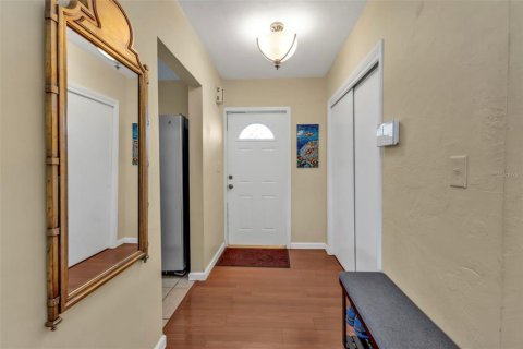 House in Port Charlotte, Florida 3 bedrooms, 152.73 sq.m. № 1538997 - photo 26