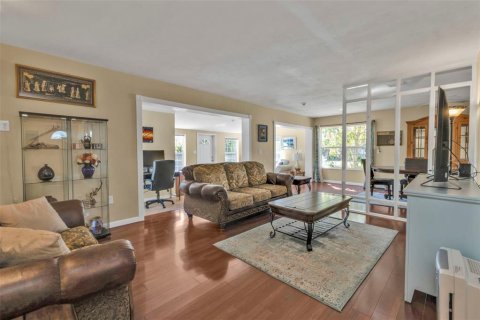 House in Port Charlotte, Florida 3 bedrooms, 152.73 sq.m. № 1538997 - photo 6