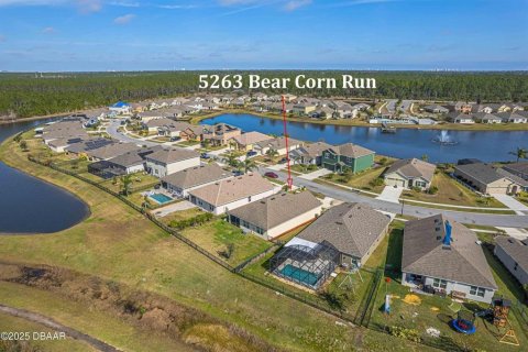 House in Port Orange, Florida 3 bedrooms, 157 sq.m. № 1775538 - photo 3