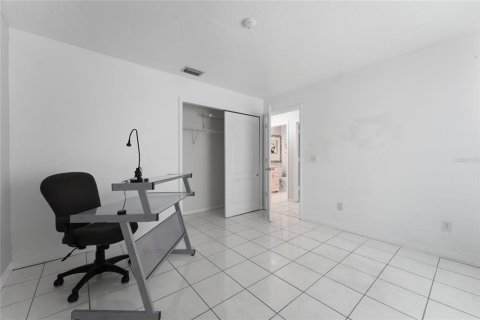 House in Kissimmee, Florida 3 bedrooms, 166.95 sq.m. № 2259281 - photo 22