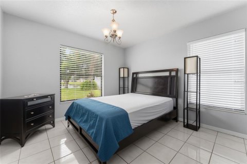 House in Kissimmee, Florida 3 bedrooms, 166.95 sq.m. № 2259281 - photo 23