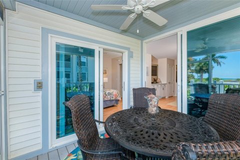 Condo in Placida, Florida, 2 bedrooms  № 2310156 - photo 28
