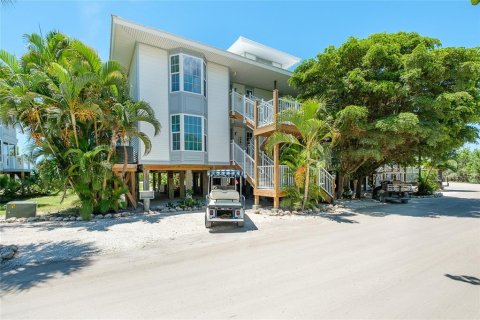 Condominio en Placida, Florida, 2 dormitorios  № 2310156