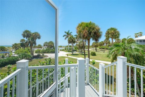 Condo in Placida, Florida, 2 bedrooms  № 2310156 - photo 30