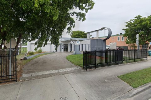 Immobilier commercial à vendre à Miami Gardens, Floride № 2082733 - photo 27