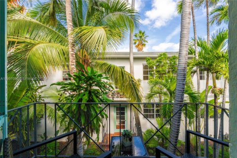 Снять в аренду кондоминиум в Майами-Бич, Флорида 2 спальни, 65.03м2, № 2011850 - фото 7