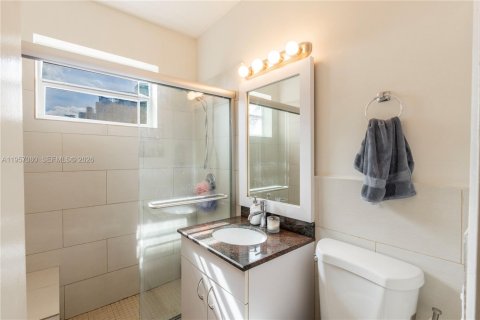 Снять в аренду кондоминиум в Майами-Бич, Флорида 2 спальни, 65.03м2, № 2011850 - фото 5