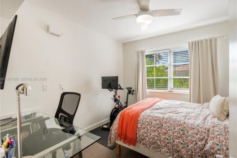 Снять в аренду кондоминиум в Майами-Бич, Флорида 2 спальни, 65.03м2, № 2011850 - фото 6