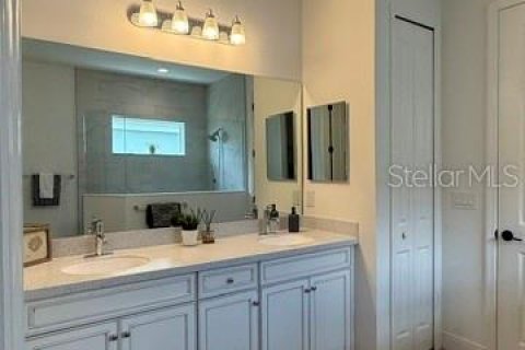 Villa ou maison à louer à Parrish, Floride: 4 chambres, 232.26 m2 № 2424089 - photo 12
