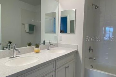 Villa ou maison à louer à Parrish, Floride: 4 chambres, 232.26 m2 № 2424089 - photo 16