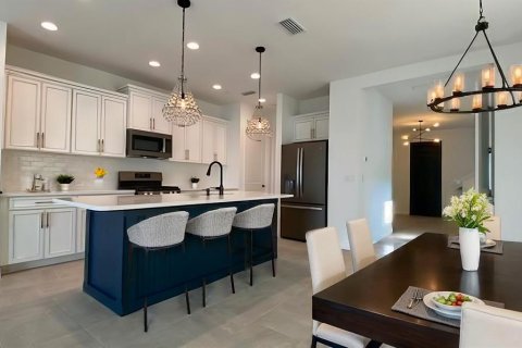 Villa ou maison à louer à Parrish, Floride: 4 chambres, 232.26 m2 № 2424089 - photo 4