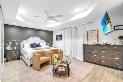 Villa ou maison à louer à Weston, Floride: 5 chambres, 309.36 m2 № 2409153 - photo 27