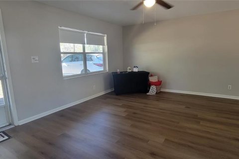 House in Belleview, Florida 3 bedrooms, 95.22 sq.m. № 1552693 - photo 9