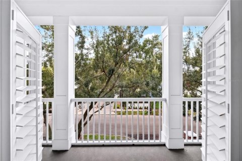 Touwnhouse à louer à Tampa, Floride: 2 chambres, 188.03 m2 № 2386497 - photo 15