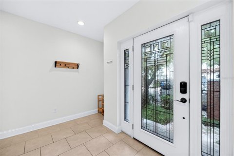 Touwnhouse à louer à Tampa, Floride: 2 chambres, 188.03 m2 № 2386497 - photo 5