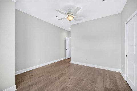 Touwnhouse à louer à Tampa, Floride: 2 chambres, 188.03 m2 № 2386497 - photo 30