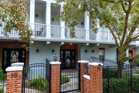 Touwnhouse à louer à Tampa, Floride: 2 chambres, 188.03 m2 № 2386497 - photo 2