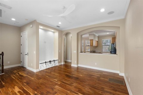Touwnhouse à vendre à Tampa, Floride: 2 chambres, 162.11 m2 № 2375726 - photo 18