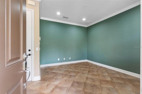 Touwnhouse à vendre à Tampa, Floride: 2 chambres, 162.11 m2 № 2375726 - photo 5