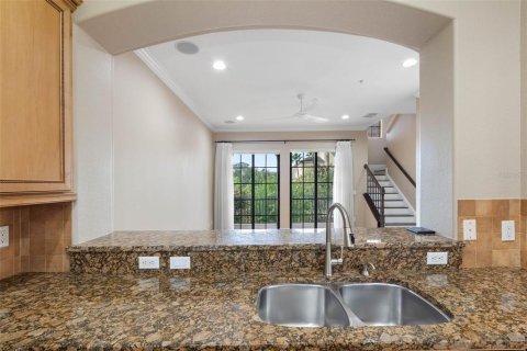 Touwnhouse à vendre à Tampa, Floride: 2 chambres, 162.11 m2 № 2375726 - photo 27