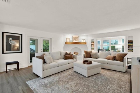 Casa en venta en Belleair Beach, Florida, 3 dormitorios, 217.48 m2 № 2280324 - foto 20
