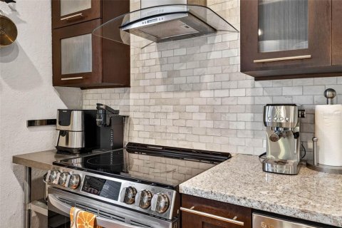 Купить виллу или дом в Тампа, Флорида 4 комнаты, 134.34м2, № 2258578 - фото 20