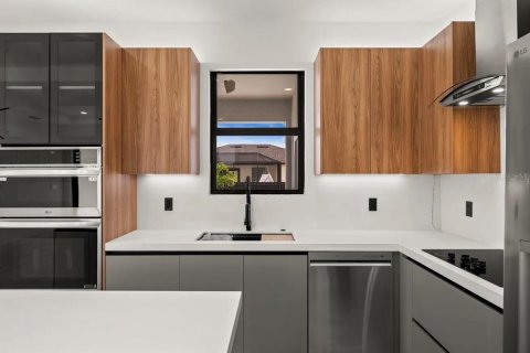 Купить виллу или дом в Кейп-Корал, Флорида 9 комнат, 130.99м2, № 2112862 - фото 12