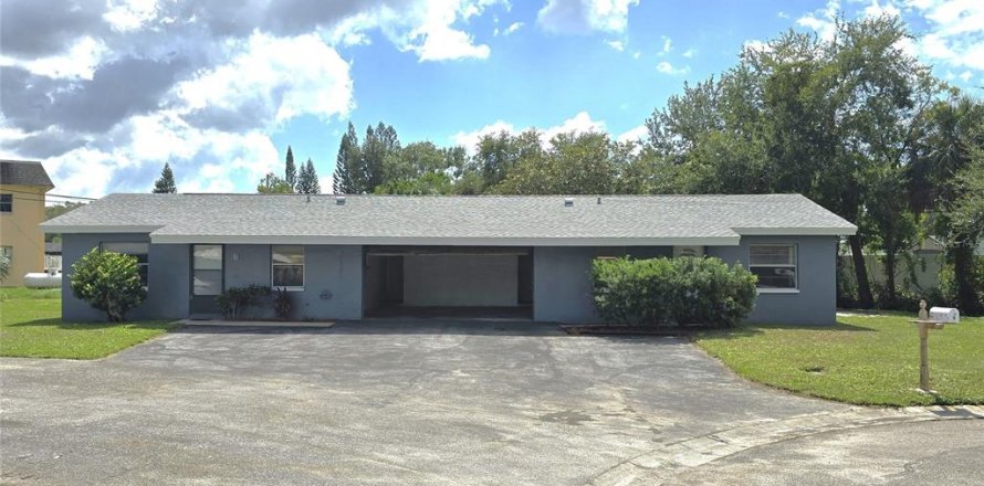 Casa en Largo, Florida 4 dormitorios, 151.62 m2 № 1902437