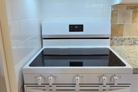 Casa en venta en Largo, Florida, 4 dormitorios, 151.62 m2 № 1902437 - foto 28