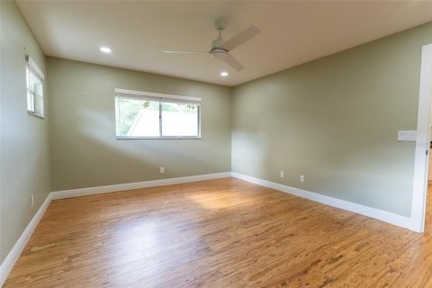 Villa ou maison à vendre à Ocala, Floride: 2 chambres, 173.45 m2 № 2234603 - photo 24