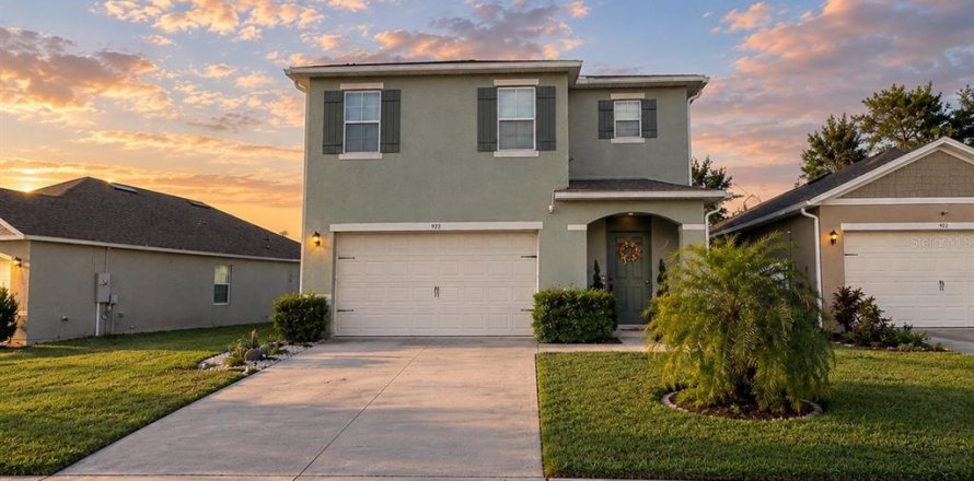 Villa ou maison à Deltona, Floride 5 chambres, 227.42 m2 № 2399215