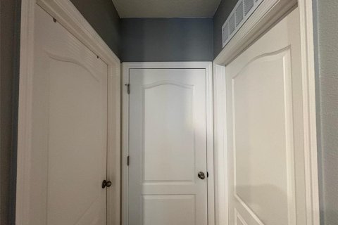 Villa ou maison à vendre à Deltona, Floride: 5 chambres, 227.42 m2 № 2399215 - photo 10
