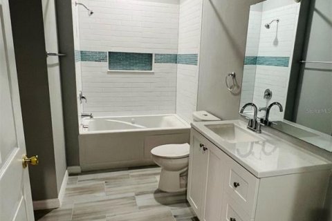 Condo in Ocoee, Florida, 2 bedrooms  № 1916075 - photo 12