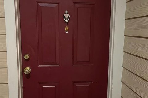 Condo in Ocoee, Florida, 2 bedrooms  № 1916075 - photo 1