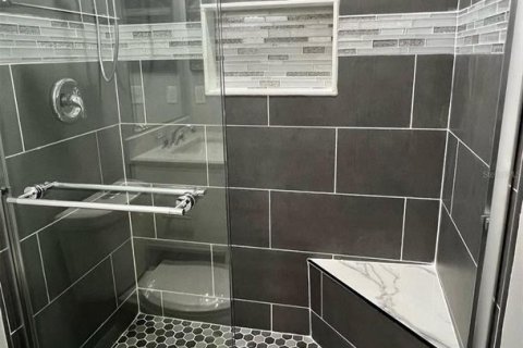 Condo in Ocoee, Florida, 2 bedrooms  № 1916075 - photo 16