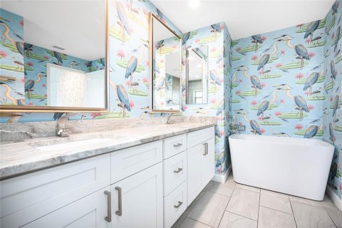 House in Rotonda, Florida 4 bedrooms, 192.4 sq.m. № 1907945 - photo 21