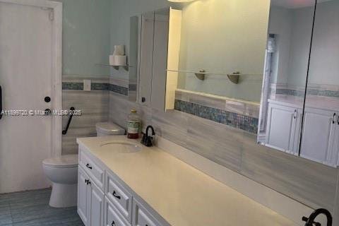House in Miami, Florida 3 bedrooms, 167.87 sq.m. № 1950775 - photo 11