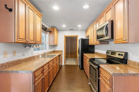 Casa en venta en Leesburg, Florida, 3 dormitorios, 136.38 m2 № 1618798 - foto 13