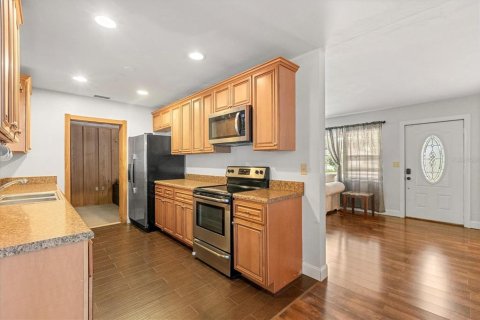Casa en venta en Leesburg, Florida, 3 dormitorios, 136.38 m2 № 1618798 - foto 12