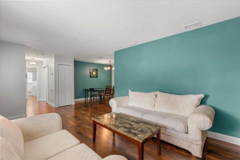 Casa en venta en Leesburg, Florida, 3 dormitorios, 136.38 m2 № 1618798 - foto 9