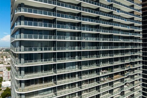 Купить кондоминиум в Майами, Флорида 3 спальни, 163.42м2, № 2056102 - фото 16